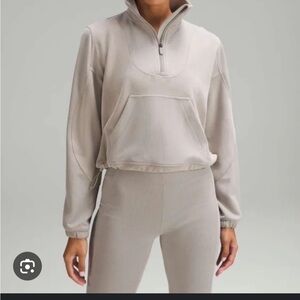 Ribbed riverstone softstreme pullover size 10